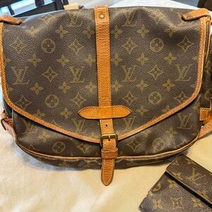 Louis Vuitton Saumur Monogram